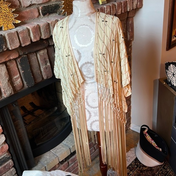 Sunday St. Tropez Other - ***NWT VINTAGE*** SUNDAY ST. TROPEZ X BL^NK LONDON beaded tassel kimono